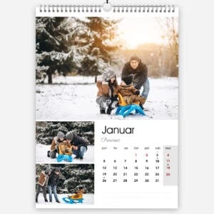 Stenski koledar s fotografijami.