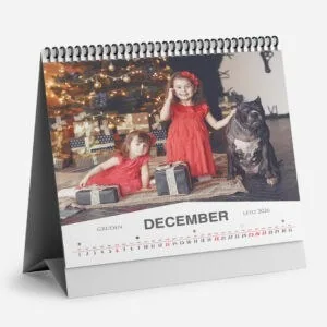 Namizni kvadratni koledar s fotografijo
