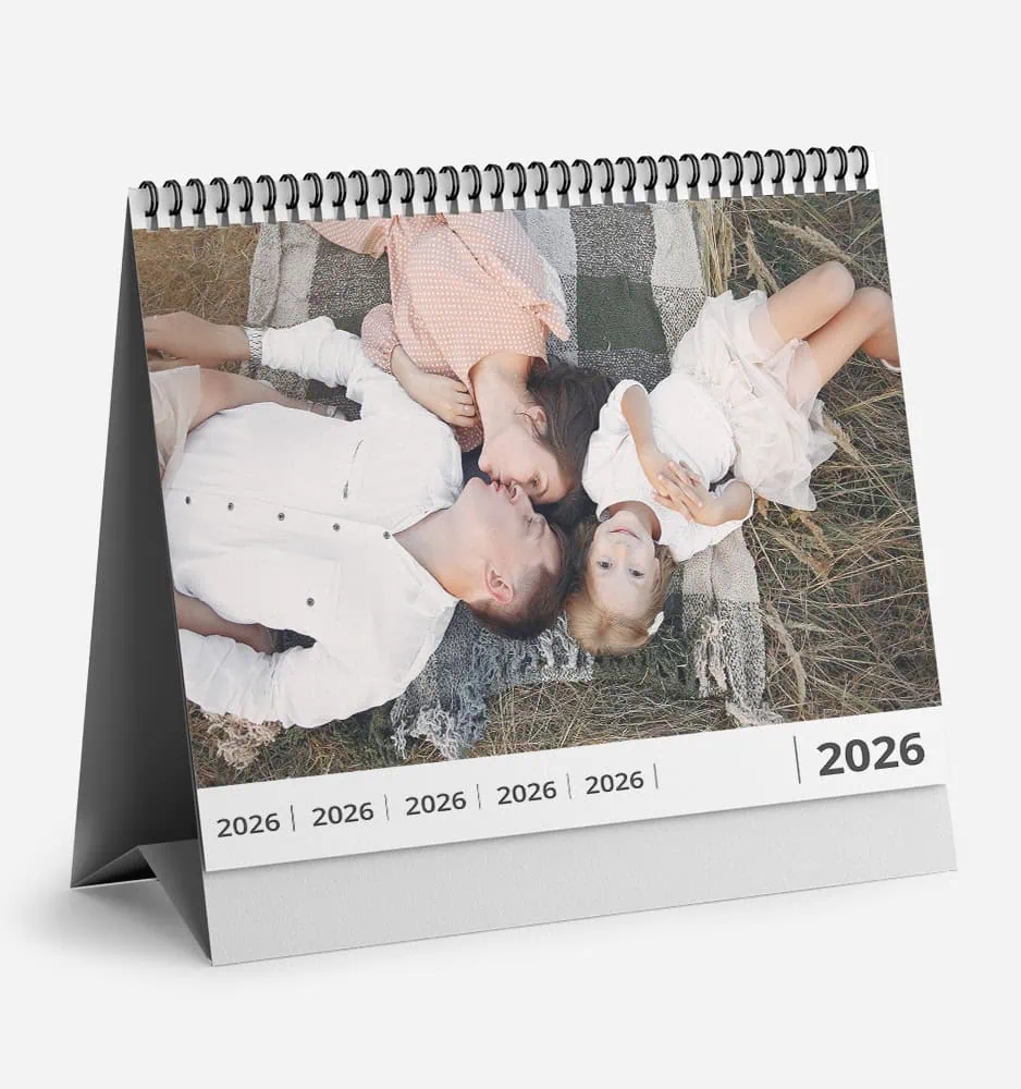 Namizni koledar s fotografijo