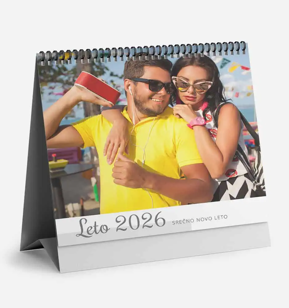Namizni kvadratni koledar s fotografijo