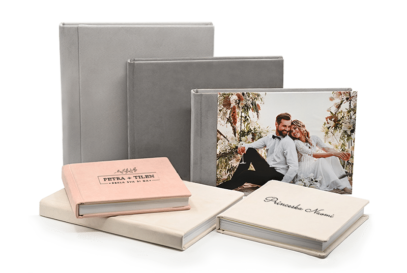 Semiš profesionalna fotoknjiga. Poročna fotoknjiga, otroška, baby ali za posebne priložnosti profesionalna fotoknjiga.