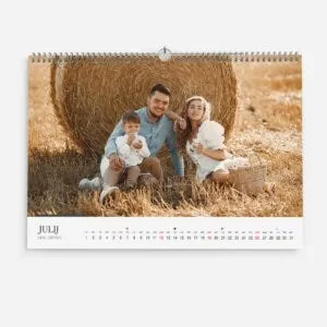 Stenski koledar s fotografijo